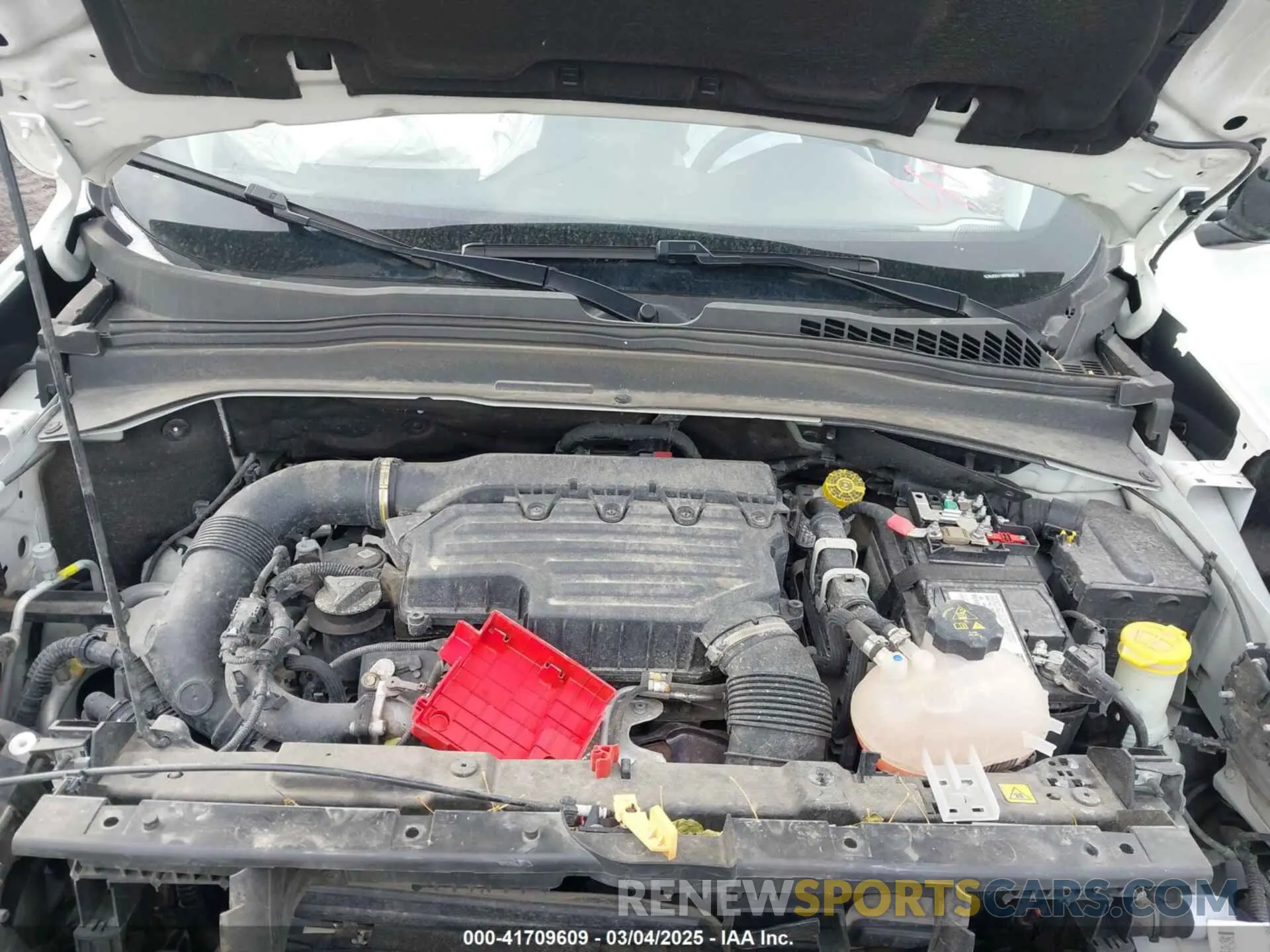10 Photograph of a damaged car ZACNJDD11NPN99535 JEEP RENEGADE 2022