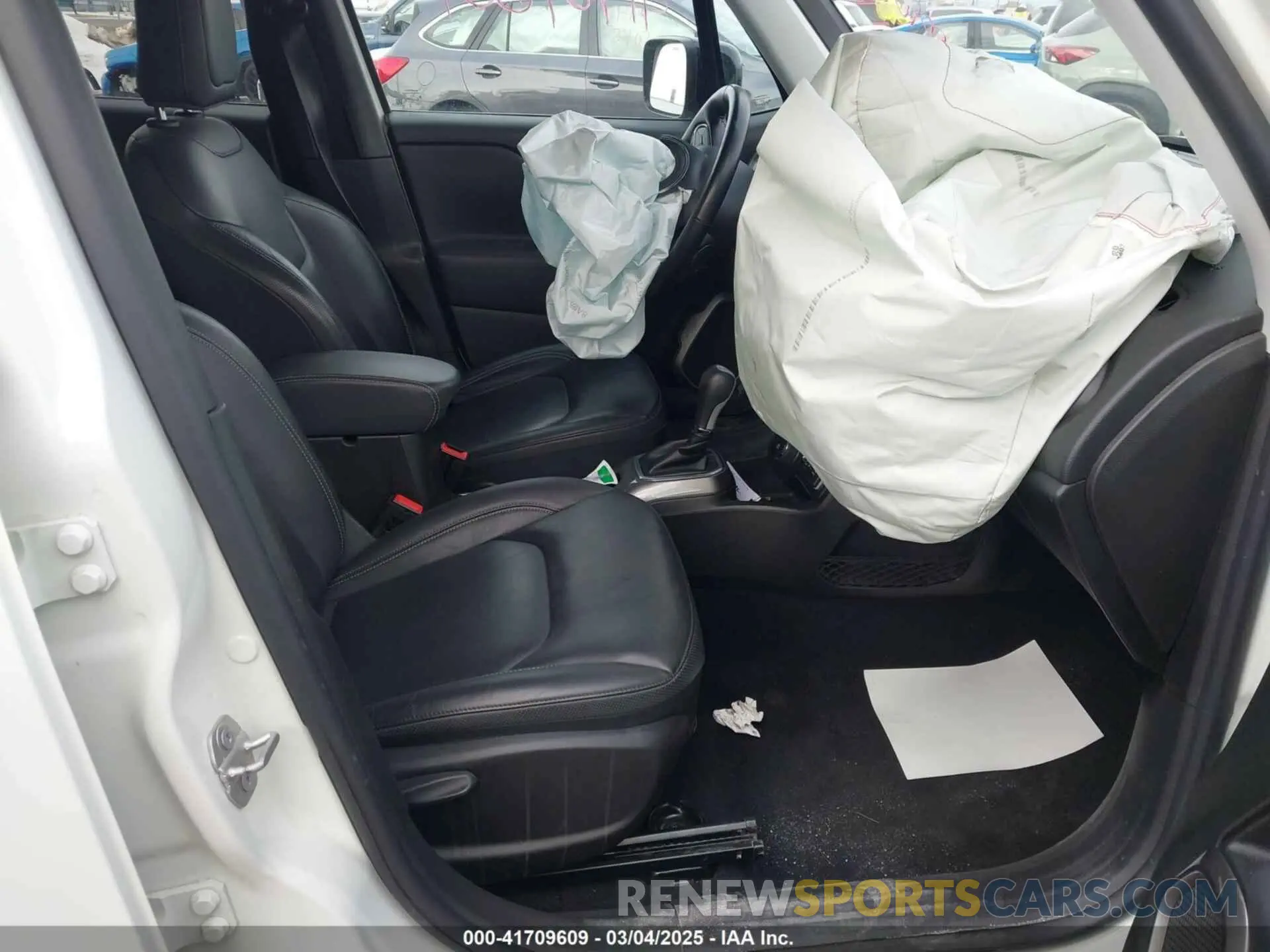 5 Photograph of a damaged car ZACNJDD11NPN99535 JEEP RENEGADE 2022