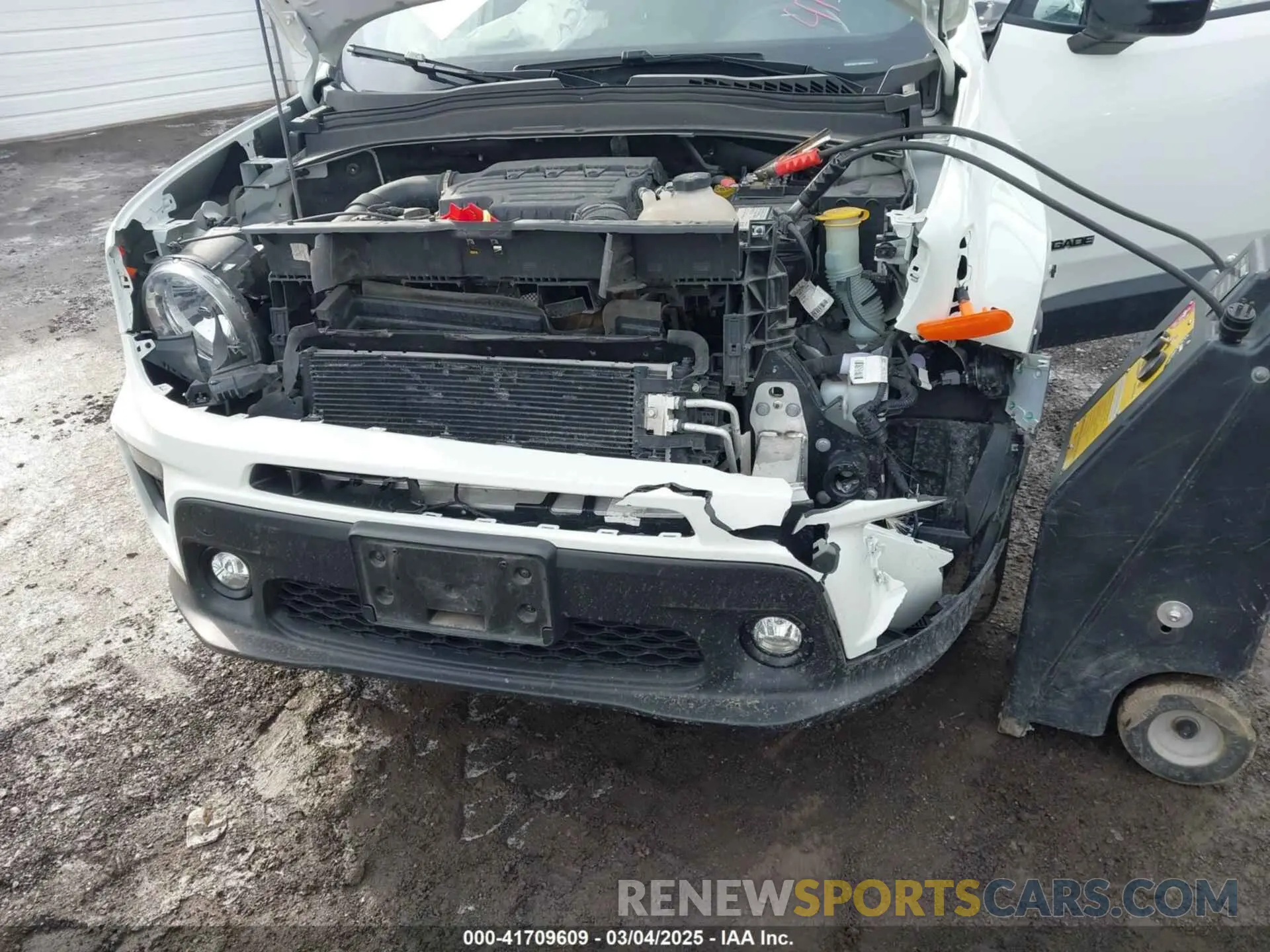 6 Photograph of a damaged car ZACNJDD11NPN99535 JEEP RENEGADE 2022