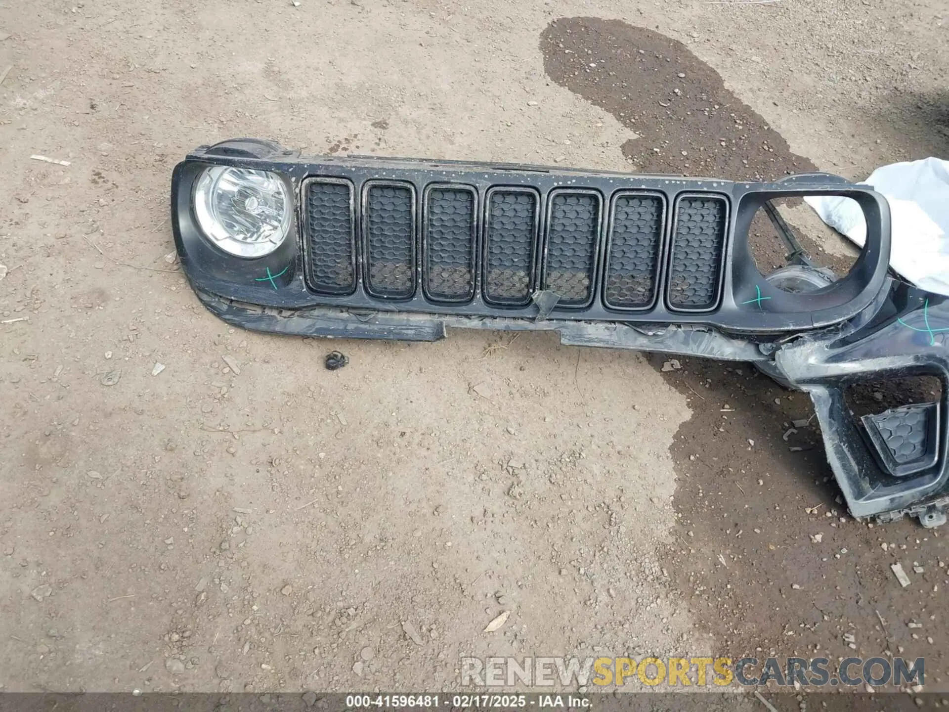 12 Photograph of a damaged car ZACNJDE19NPN46743 JEEP RENEGADE 2022