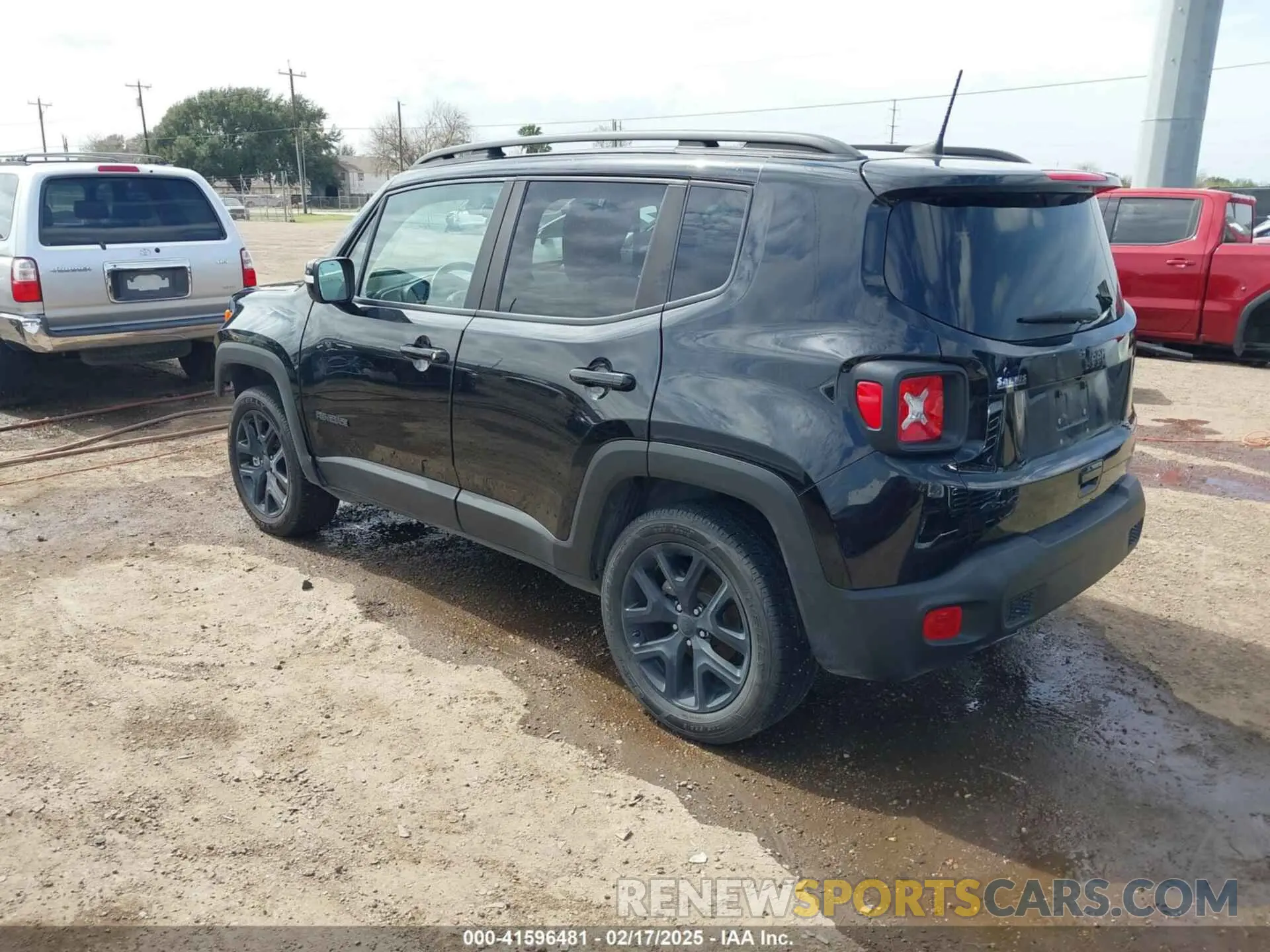 3 Photograph of a damaged car ZACNJDE19NPN46743 JEEP RENEGADE 2022