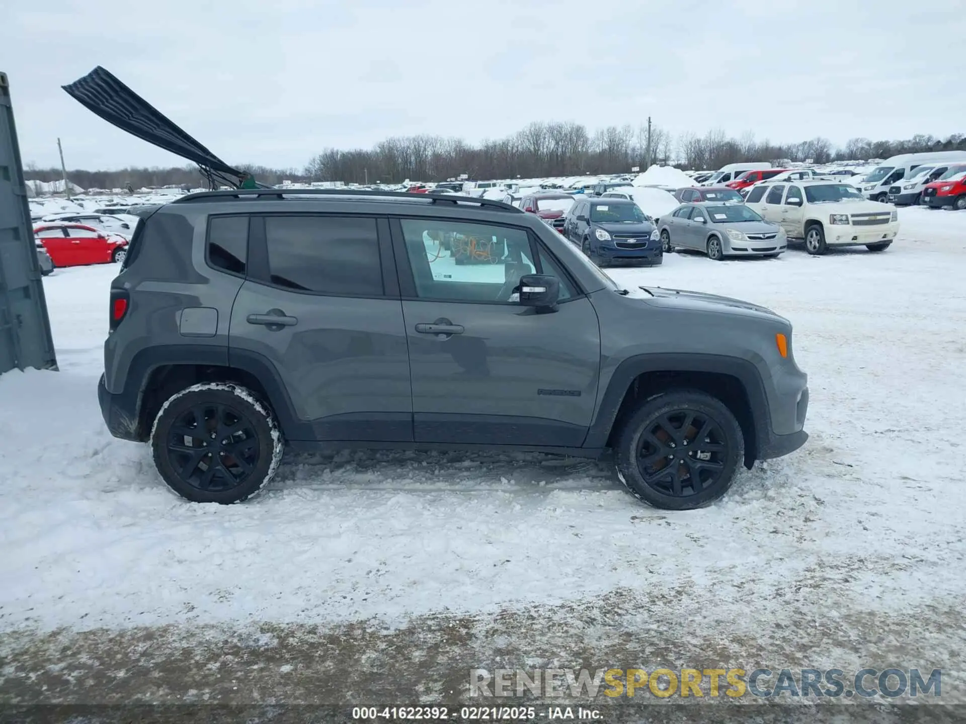 13 Photograph of a damaged car ZACNJDE19NPN66720 JEEP RENEGADE 2022