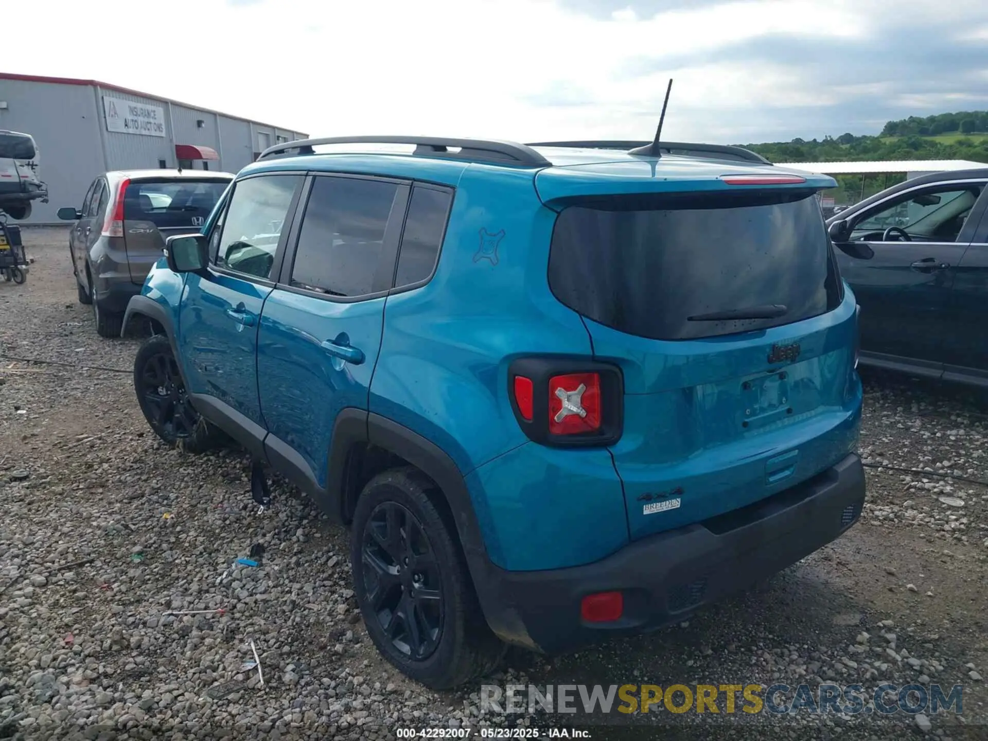 3 Photograph of a damaged car ZACNJDE1XNPN68198 JEEP RENEGADE 2022