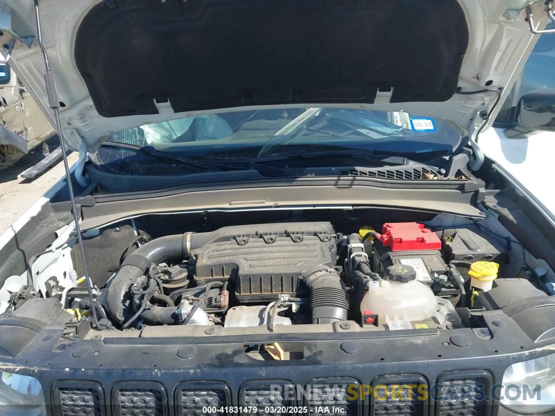 10 Photograph of a damaged car ZACNJDE1XNPN71389 JEEP RENEGADE 2022