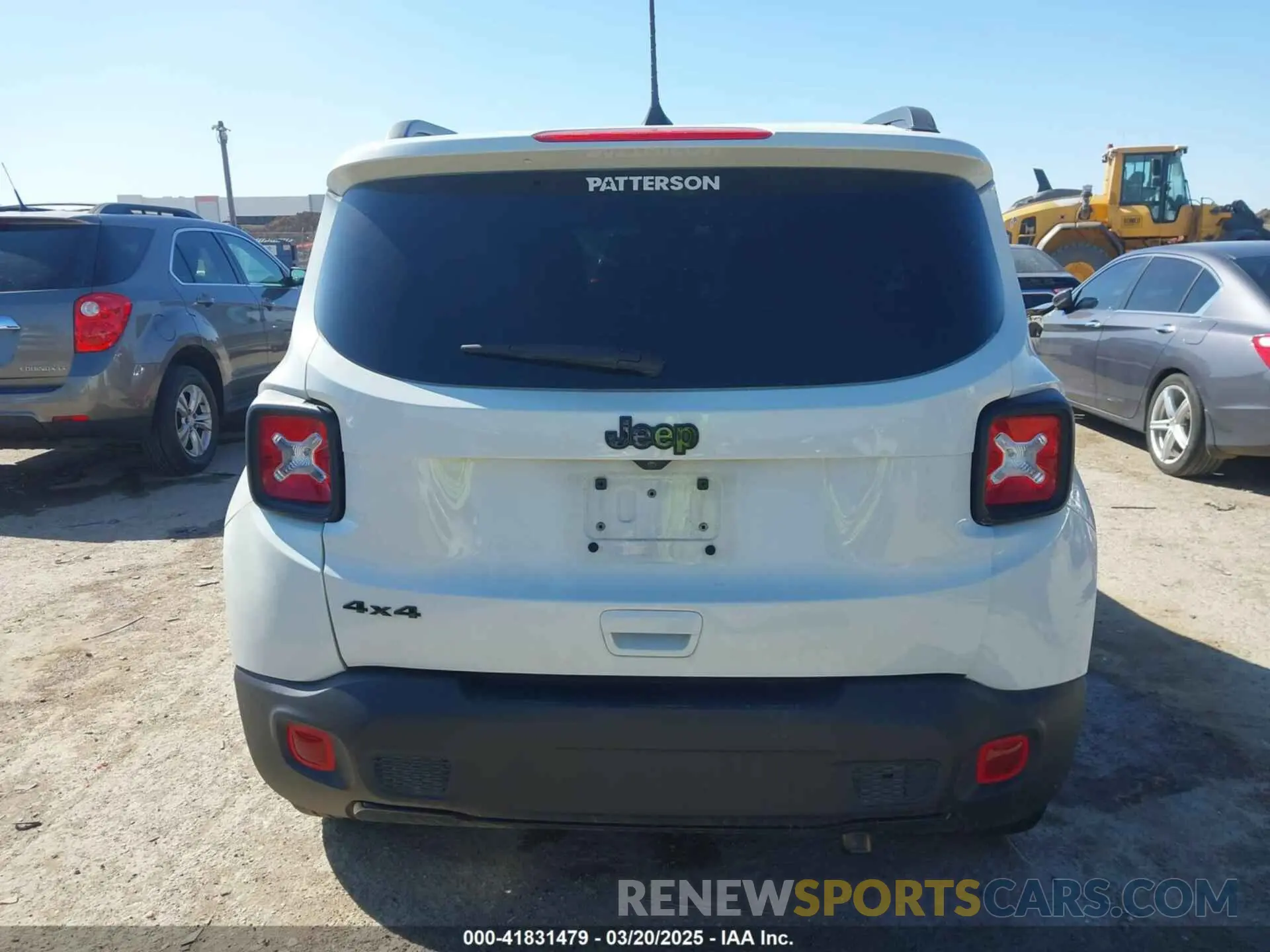 16 Photograph of a damaged car ZACNJDE1XNPN71389 JEEP RENEGADE 2022