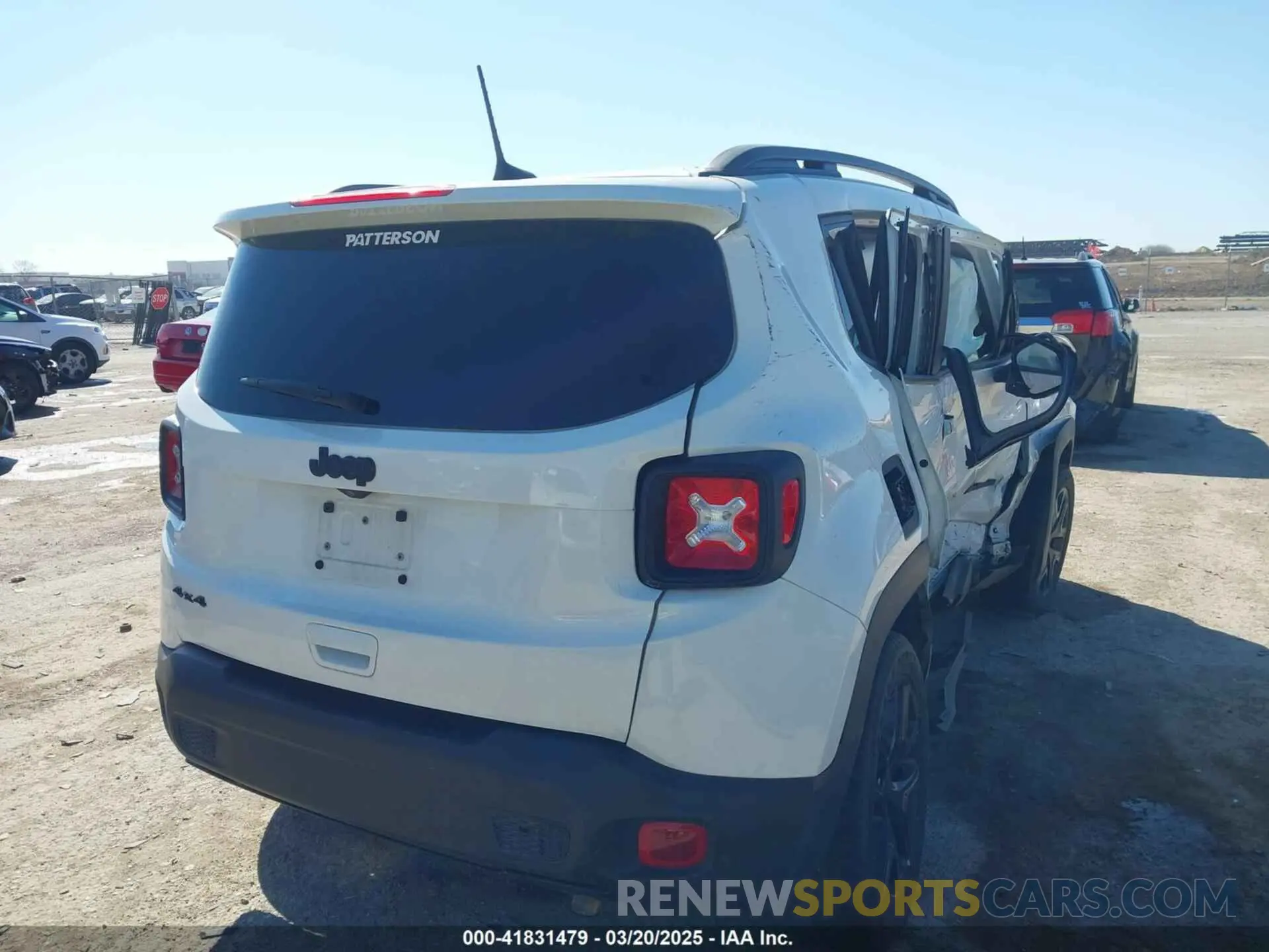 4 Photograph of a damaged car ZACNJDE1XNPN71389 JEEP RENEGADE 2022