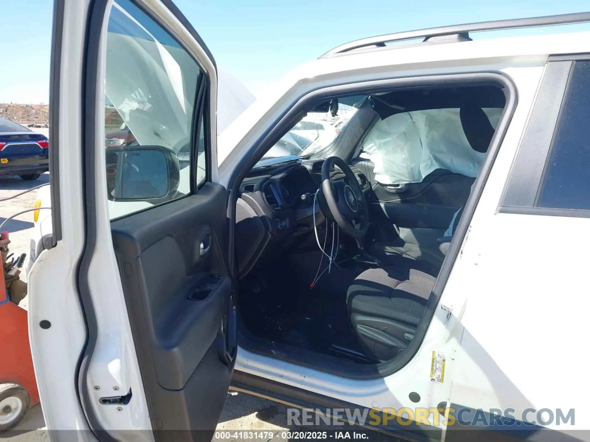 5 Photograph of a damaged car ZACNJDE1XNPN71389 JEEP RENEGADE 2022