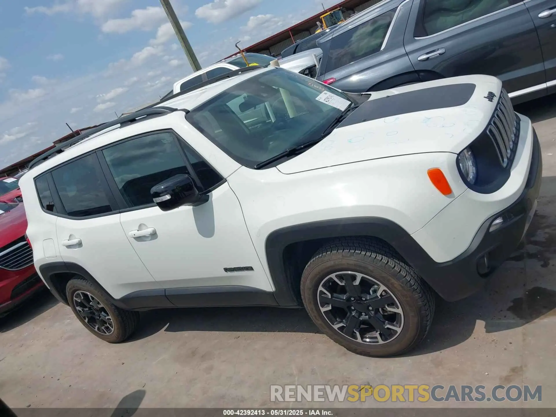 13 Photograph of a damaged car ZACNJDB10PPP72791 JEEP RENEGADE 2023