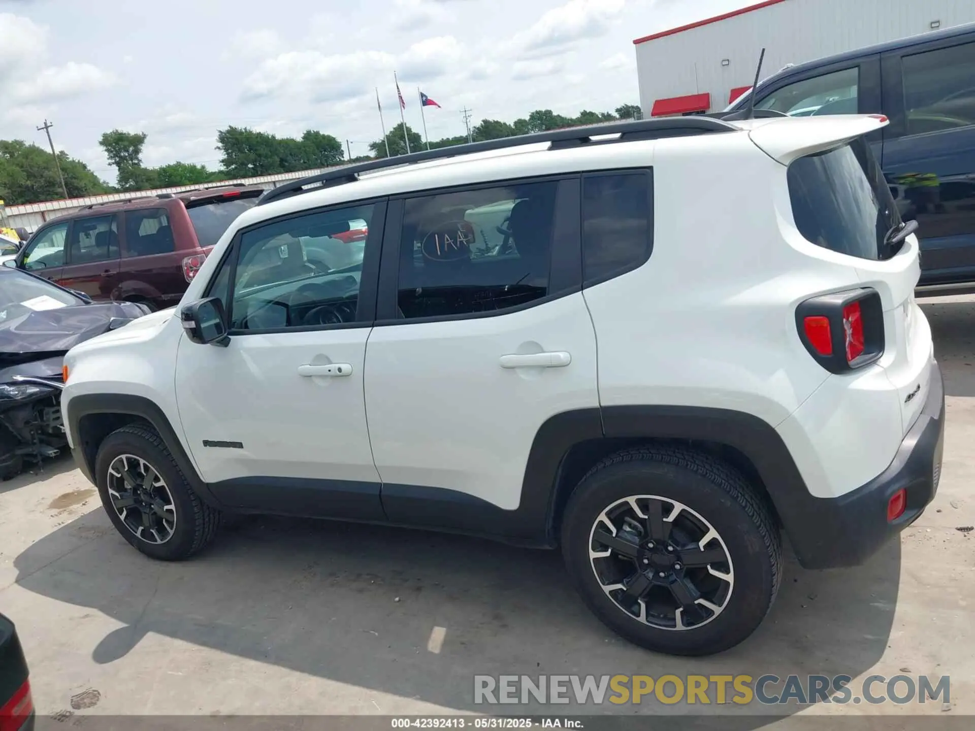 14 Photograph of a damaged car ZACNJDB10PPP72791 JEEP RENEGADE 2023