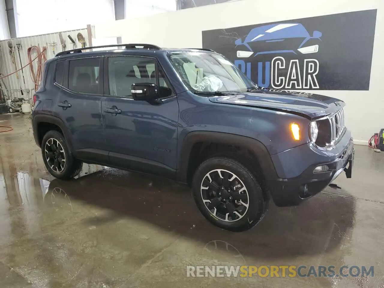 4 Photograph of a damaged car ZACNJDB11PPP69415 JEEP RENEGADE 2023