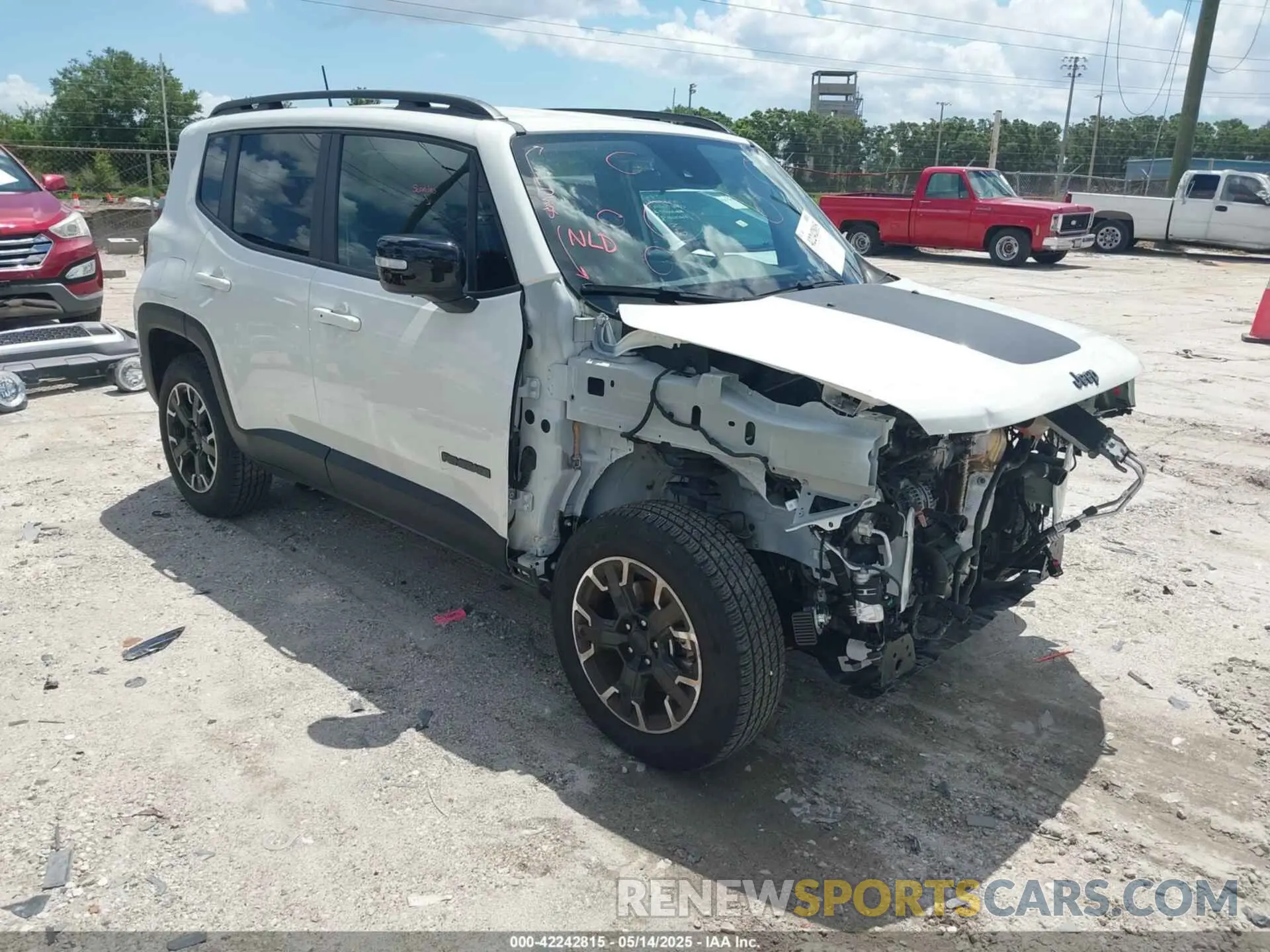 1 Photograph of a damaged car ZACNJDB12PPP39095 JEEP RENEGADE 2023