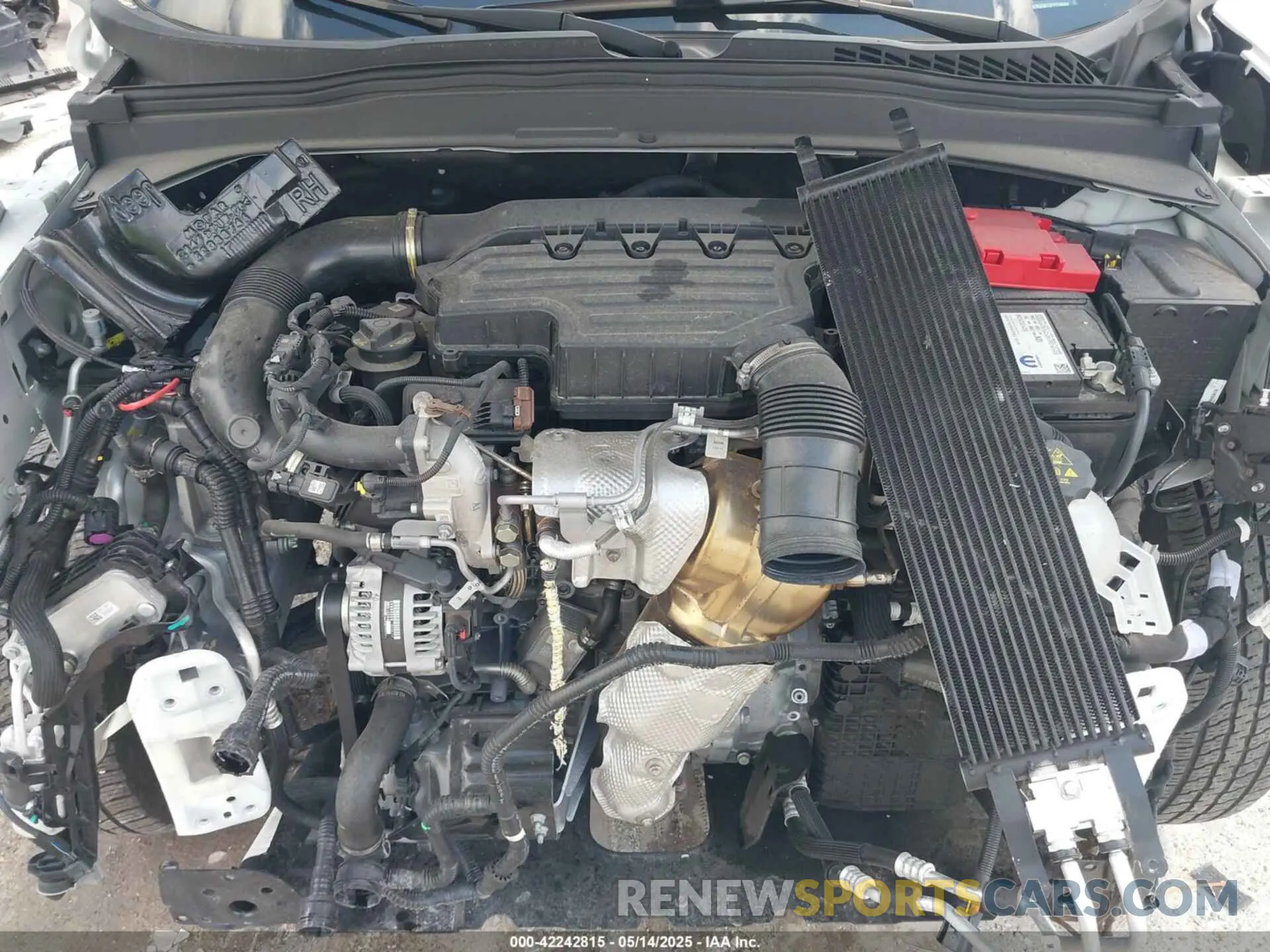 10 Photograph of a damaged car ZACNJDB12PPP39095 JEEP RENEGADE 2023