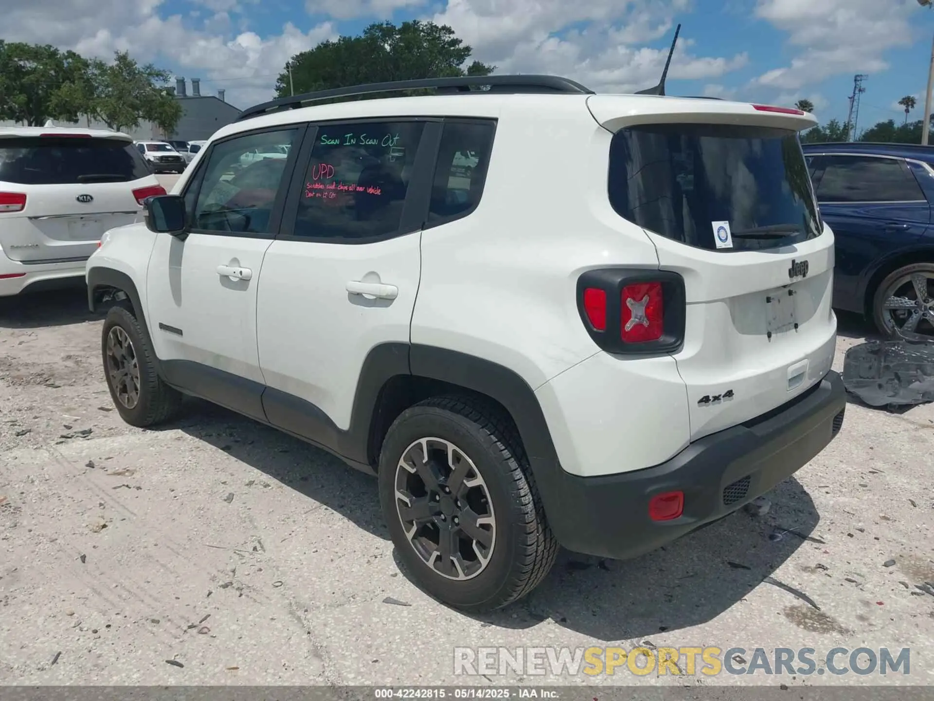 3 Photograph of a damaged car ZACNJDB12PPP39095 JEEP RENEGADE 2023