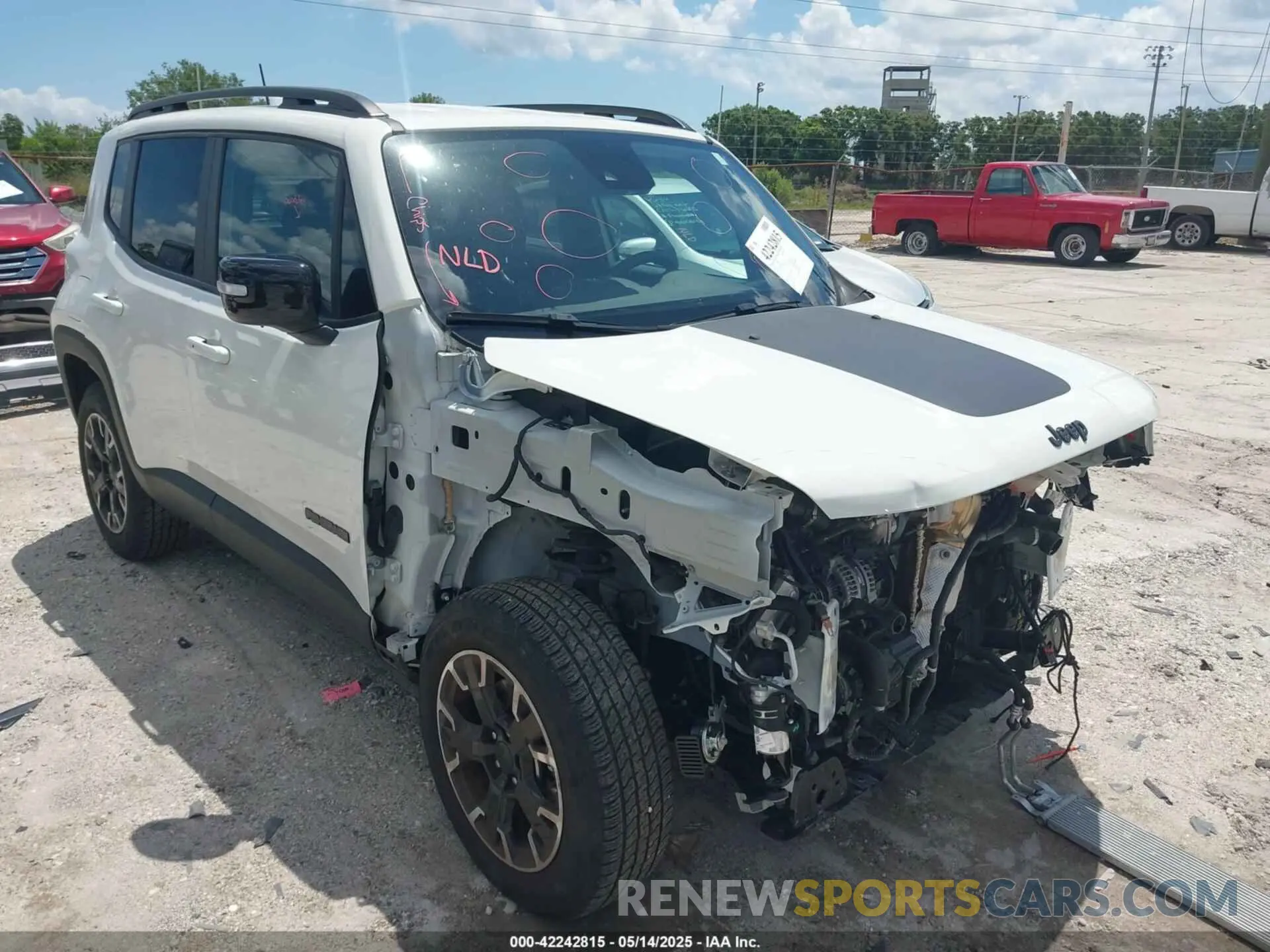 6 Photograph of a damaged car ZACNJDB12PPP39095 JEEP RENEGADE 2023
