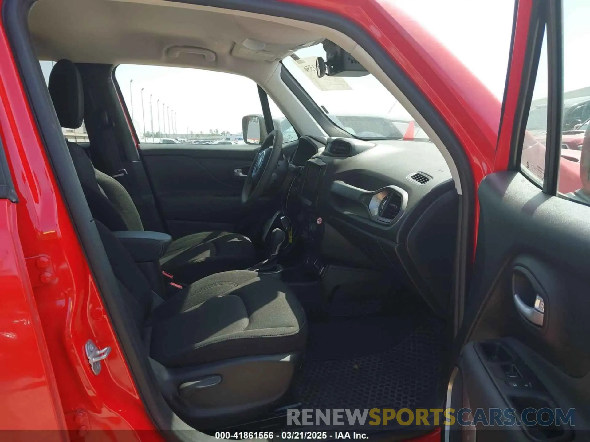 5 Photograph of a damaged car ZACNJDB12PPP70640 JEEP RENEGADE 2023