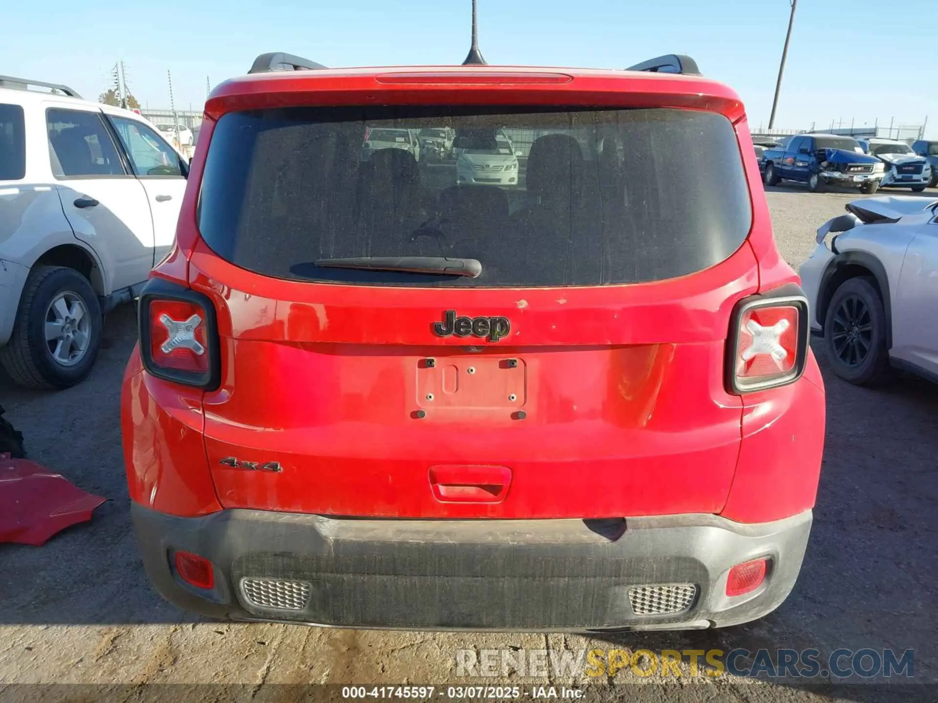 17 Photograph of a damaged car ZACNJDB14PPP44282 JEEP RENEGADE 2023