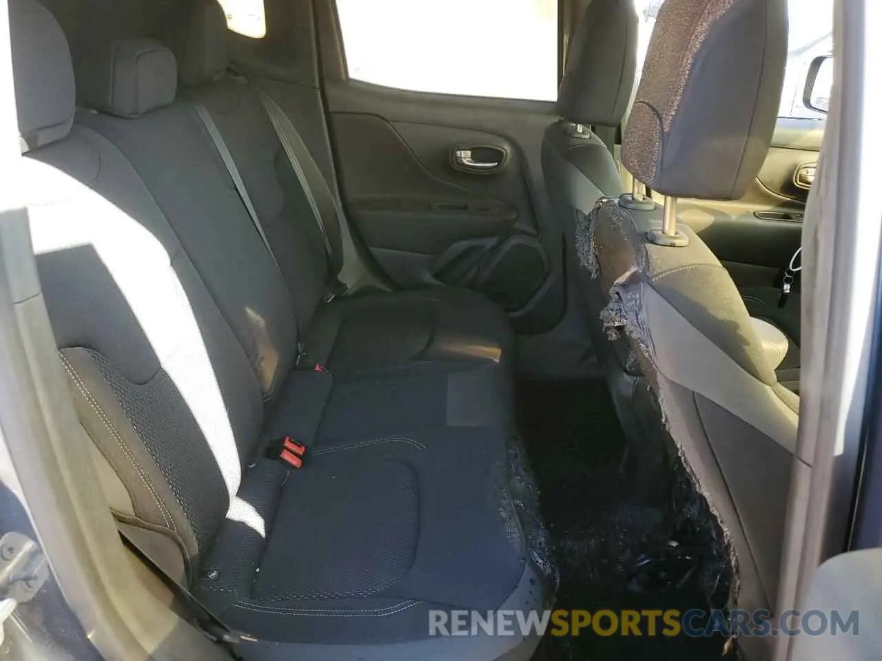 11 Photograph of a damaged car ZACNJDB15PPP38913 JEEP RENEGADE 2023