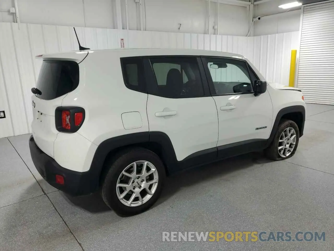 3 Photograph of a damaged car ZACNJDB15PPP68025 JEEP RENEGADE 2023