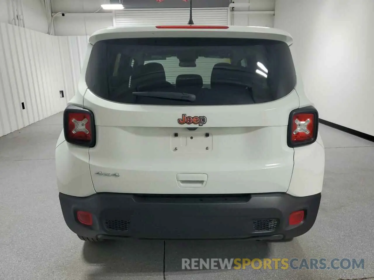 6 Photograph of a damaged car ZACNJDB15PPP68025 JEEP RENEGADE 2023