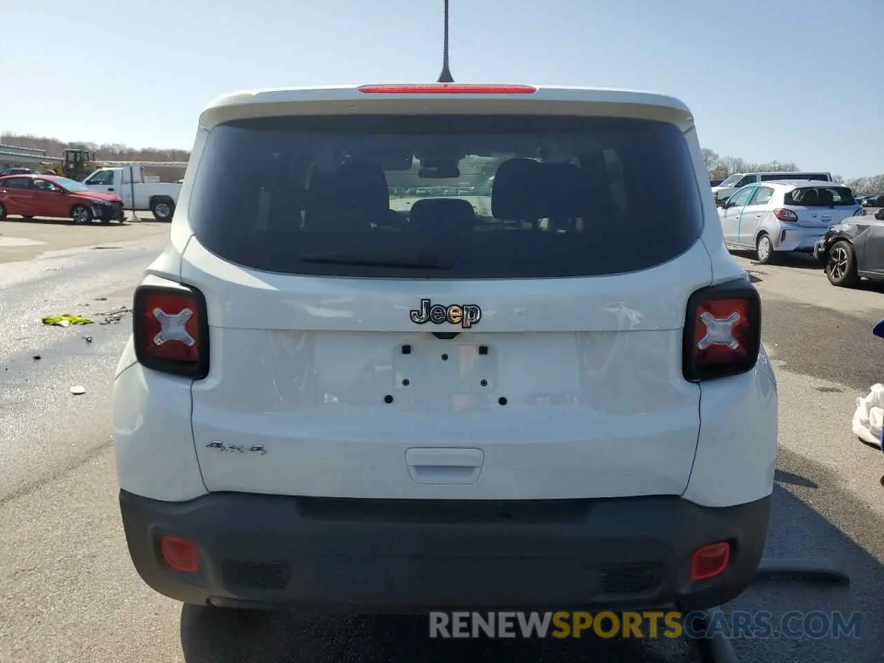 8 Photograph of a damaged car ZACNJDB15PPP69790 JEEP RENEGADE 2023