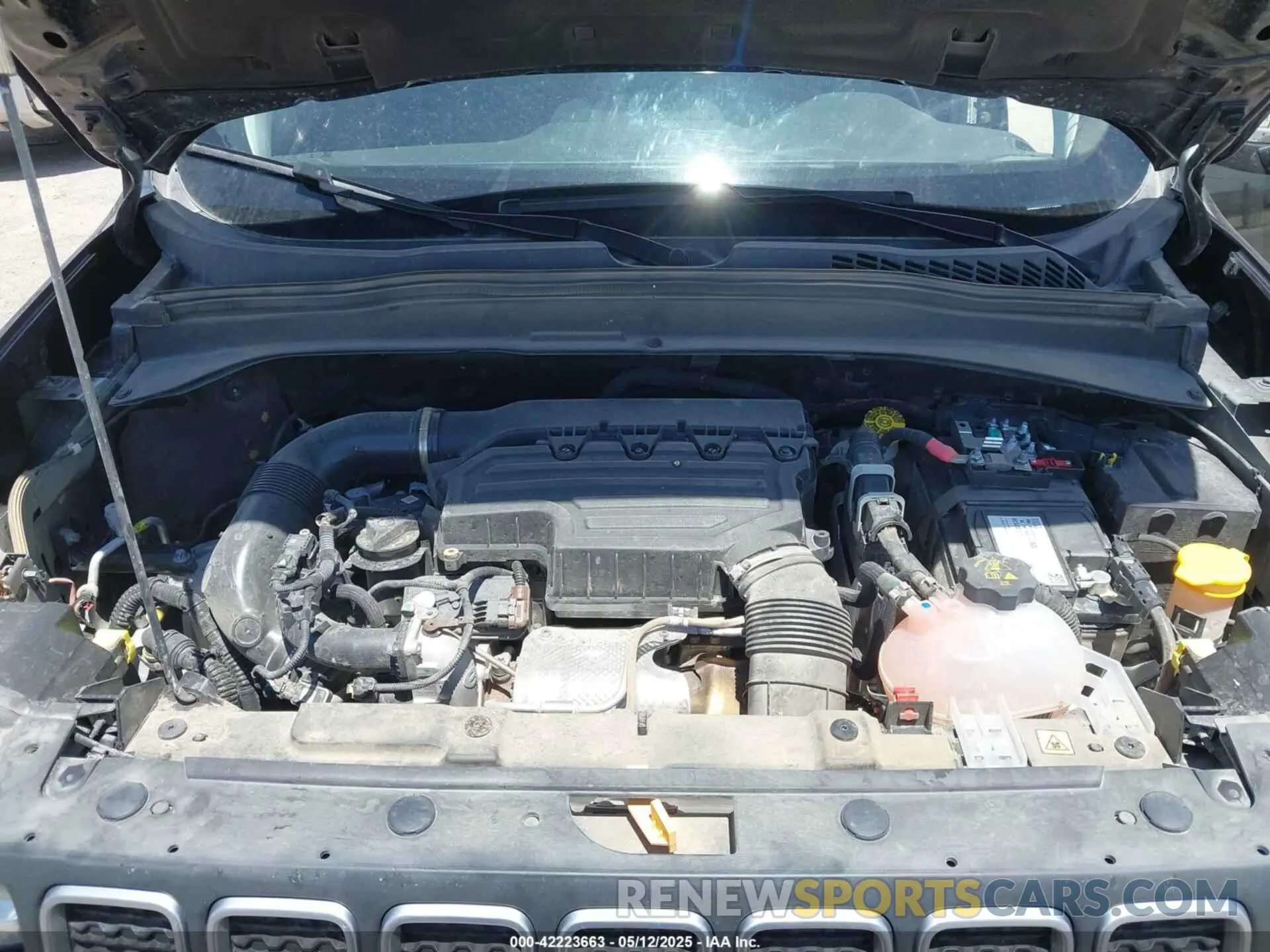 10 Photograph of a damaged car ZACNJDB17PPP70052 JEEP RENEGADE 2023