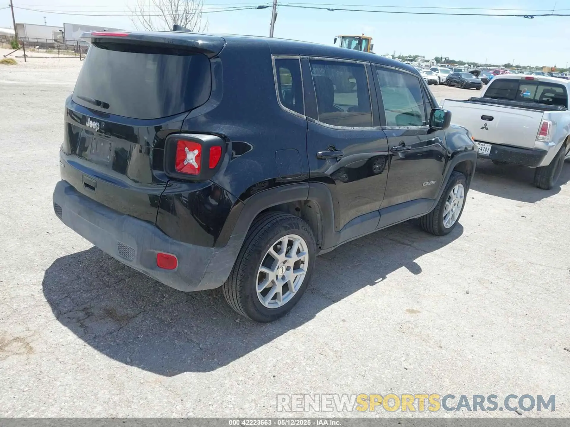 4 Photograph of a damaged car ZACNJDB17PPP70052 JEEP RENEGADE 2023