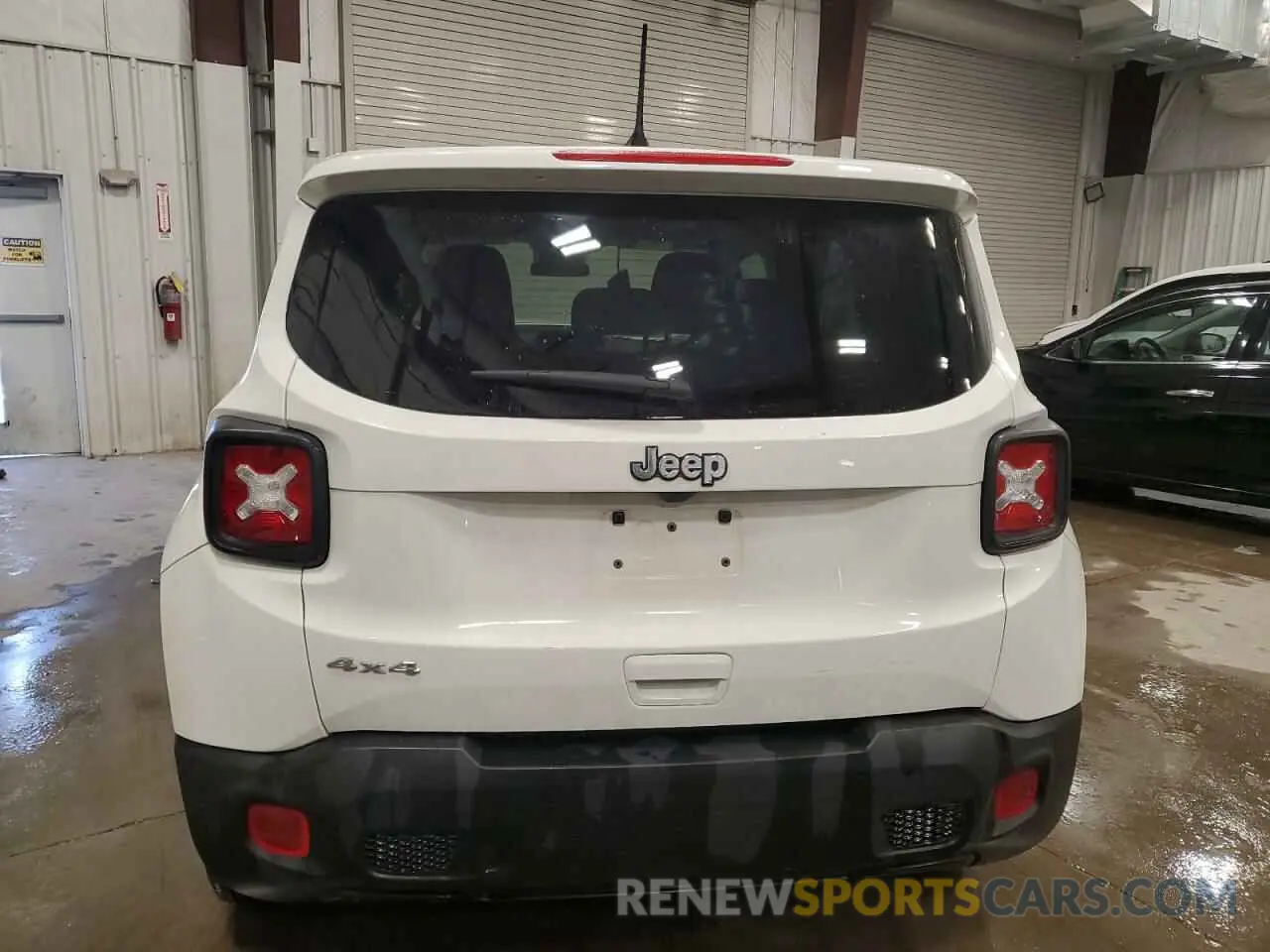 6 Photograph of a damaged car ZACNJDB17PPP71055 JEEP RENEGADE 2023