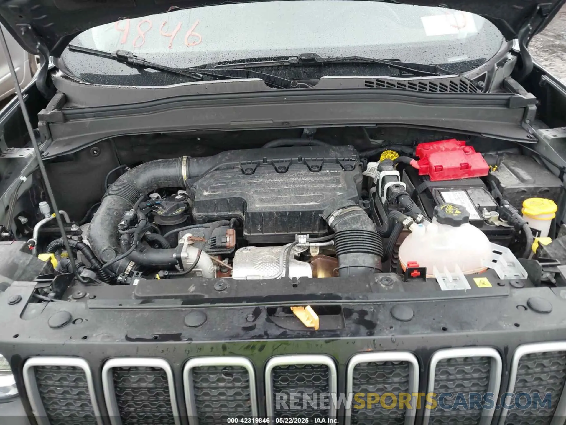 10 Photograph of a damaged car ZACNJDB18PPP62252 JEEP RENEGADE 2023