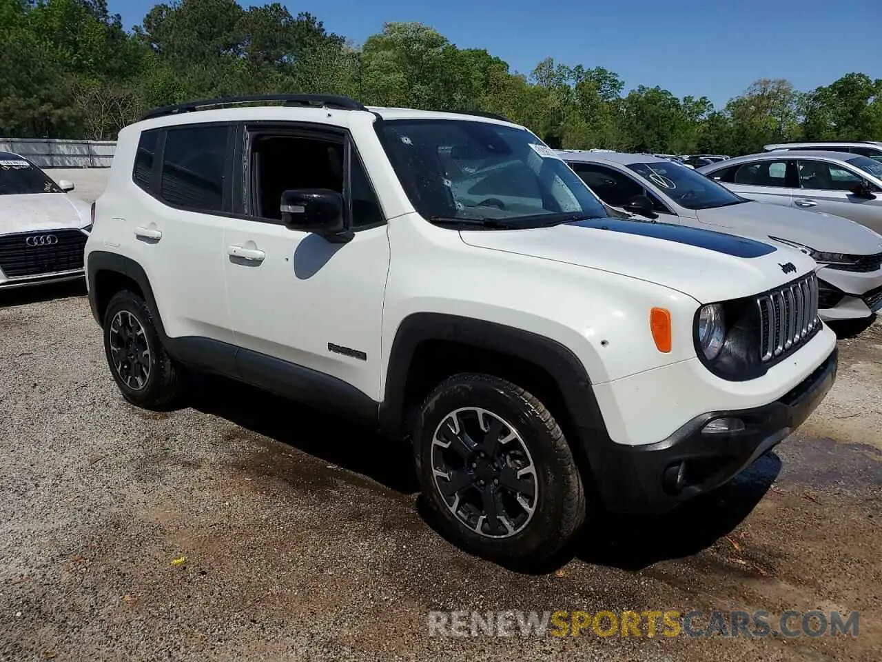 4 Photograph of a damaged car ZACNJDB19PPP72126 JEEP RENEGADE 2023