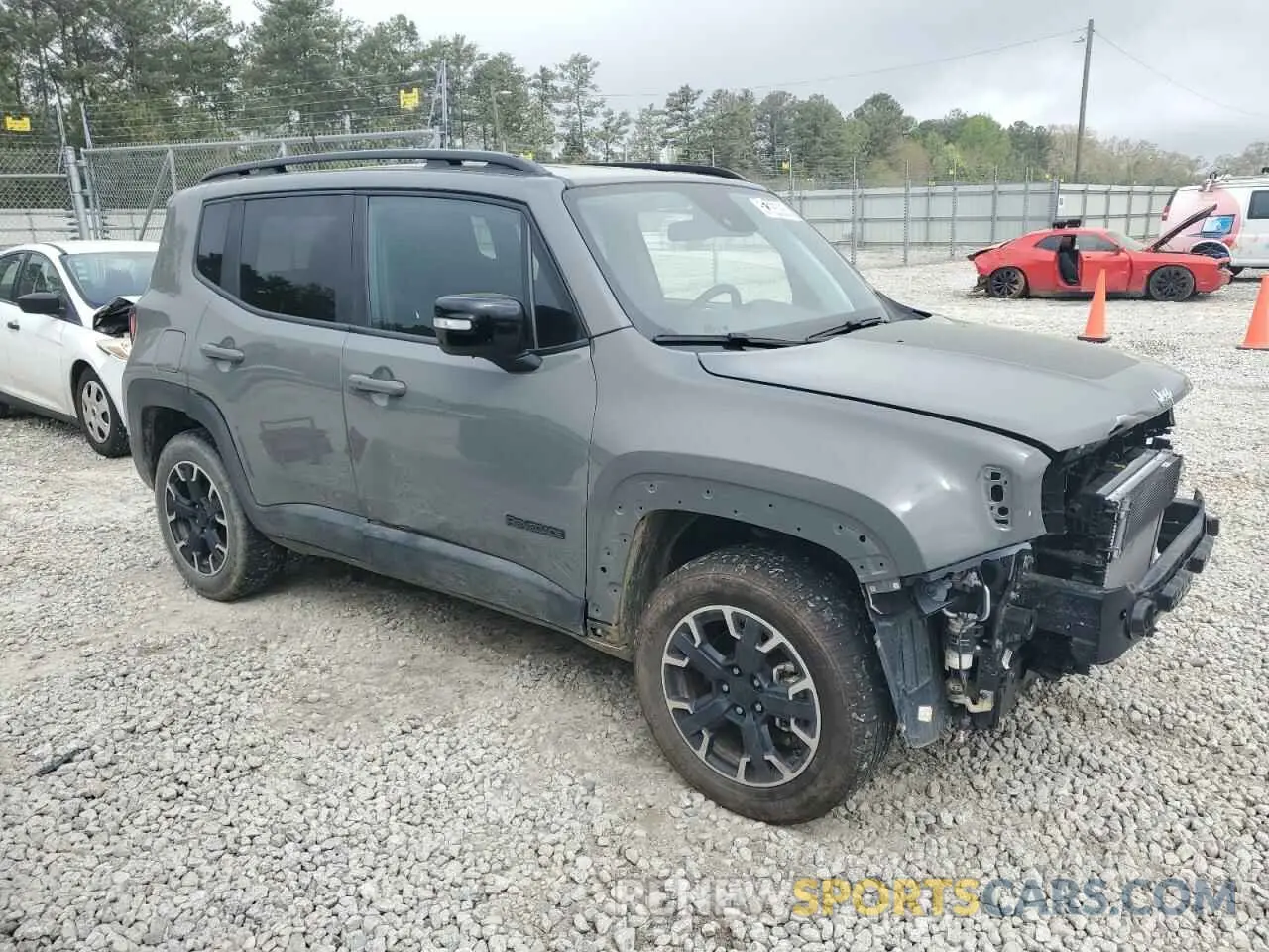4 Photograph of a damaged car ZACNJDB1XPPP40785 JEEP RENEGADE 2023