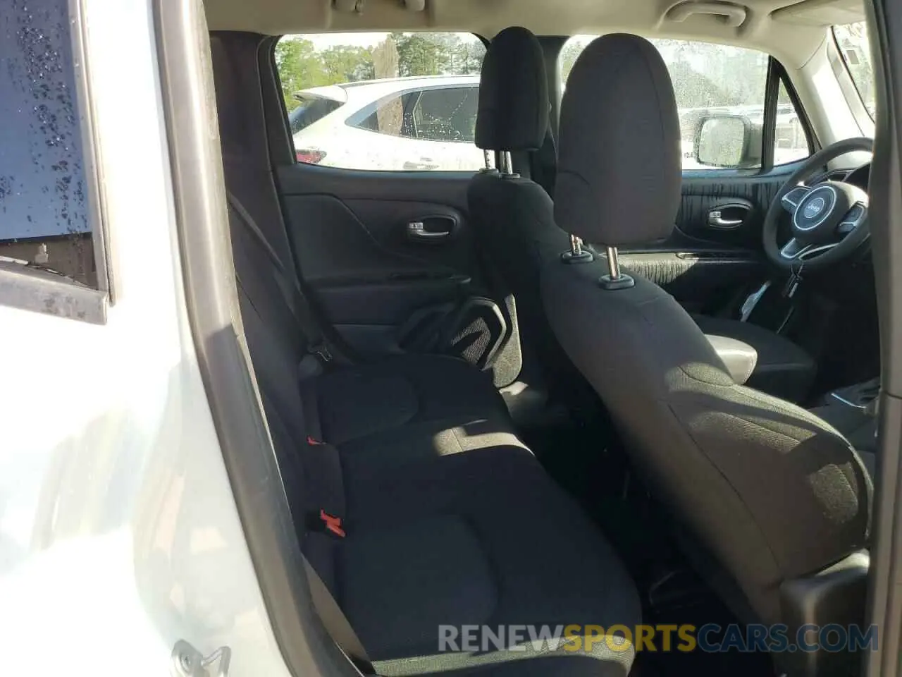11 Photograph of a damaged car ZACNJDB1XPPP70627 JEEP RENEGADE 2023