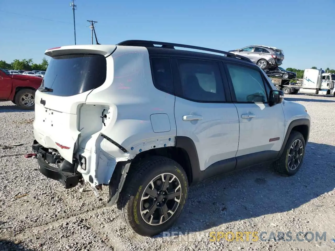 3 Photograph of a damaged car ZACNJDC12PPP65419 JEEP RENEGADE 2023