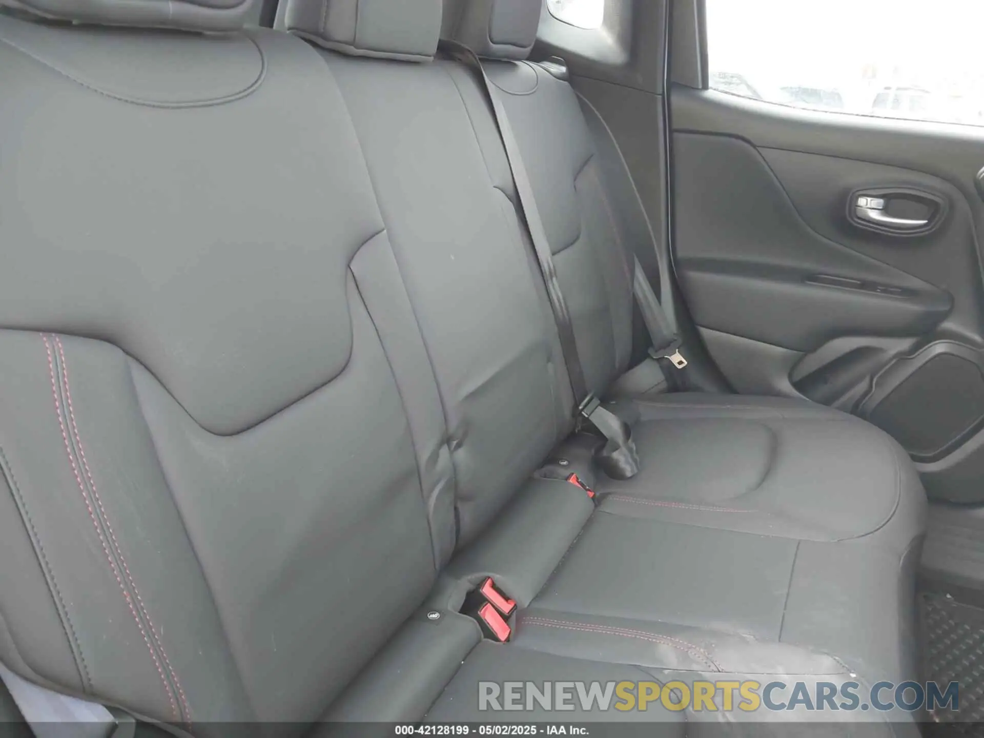 8 Photograph of a damaged car ZACNJDC16PPP73152 JEEP RENEGADE 2023