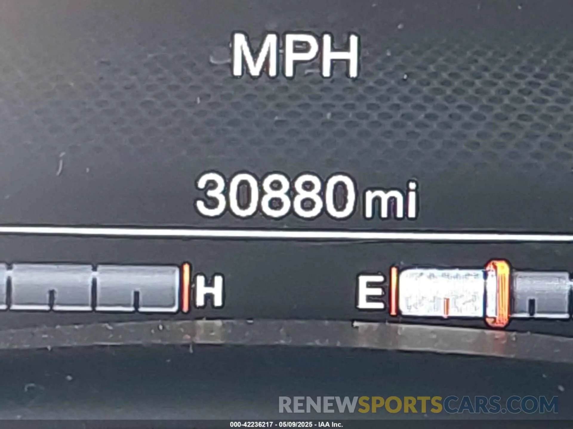 15 Photograph of a damaged car ZACNJDC19PPP70231 JEEP RENEGADE 2023