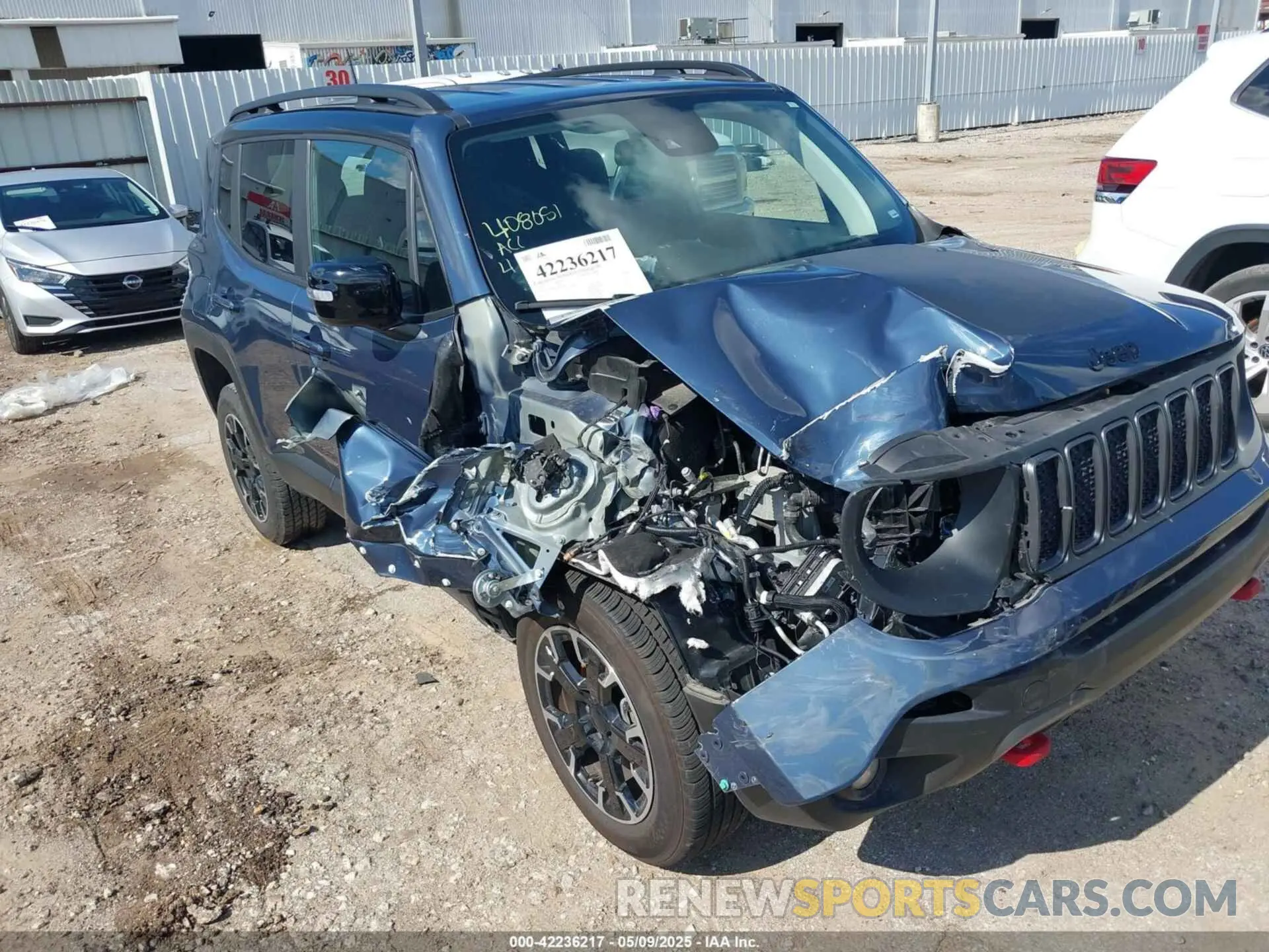 6 Photograph of a damaged car ZACNJDC19PPP70231 JEEP RENEGADE 2023