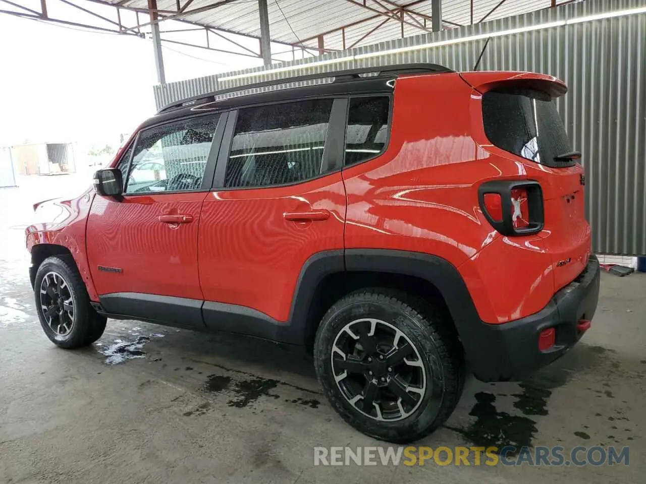 2 Photograph of a damaged car ZACNJDC19PPP71461 JEEP RENEGADE 2023