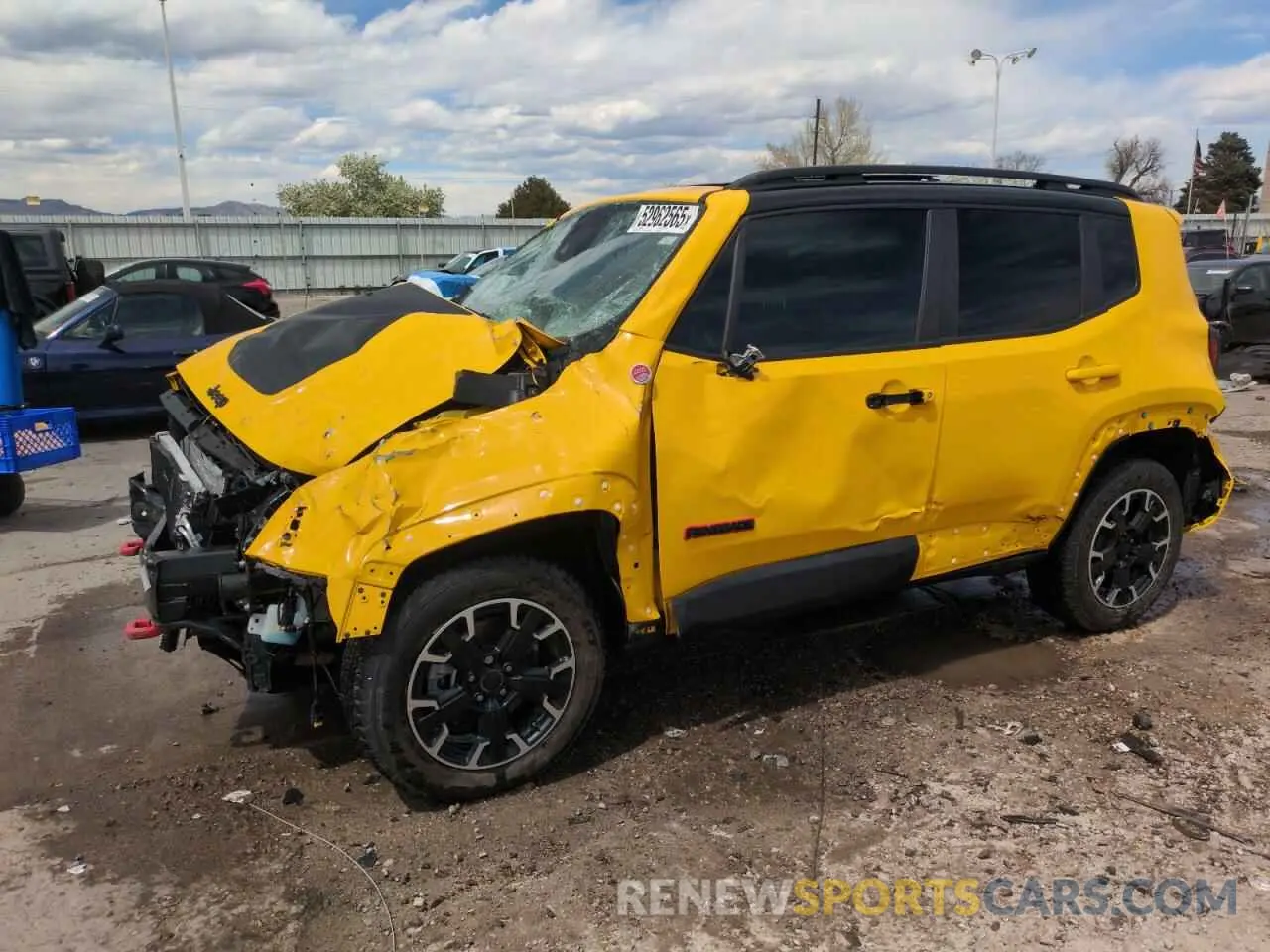 1 Photograph of a damaged car ZACNJDC1XPPP60047 JEEP RENEGADE 2023