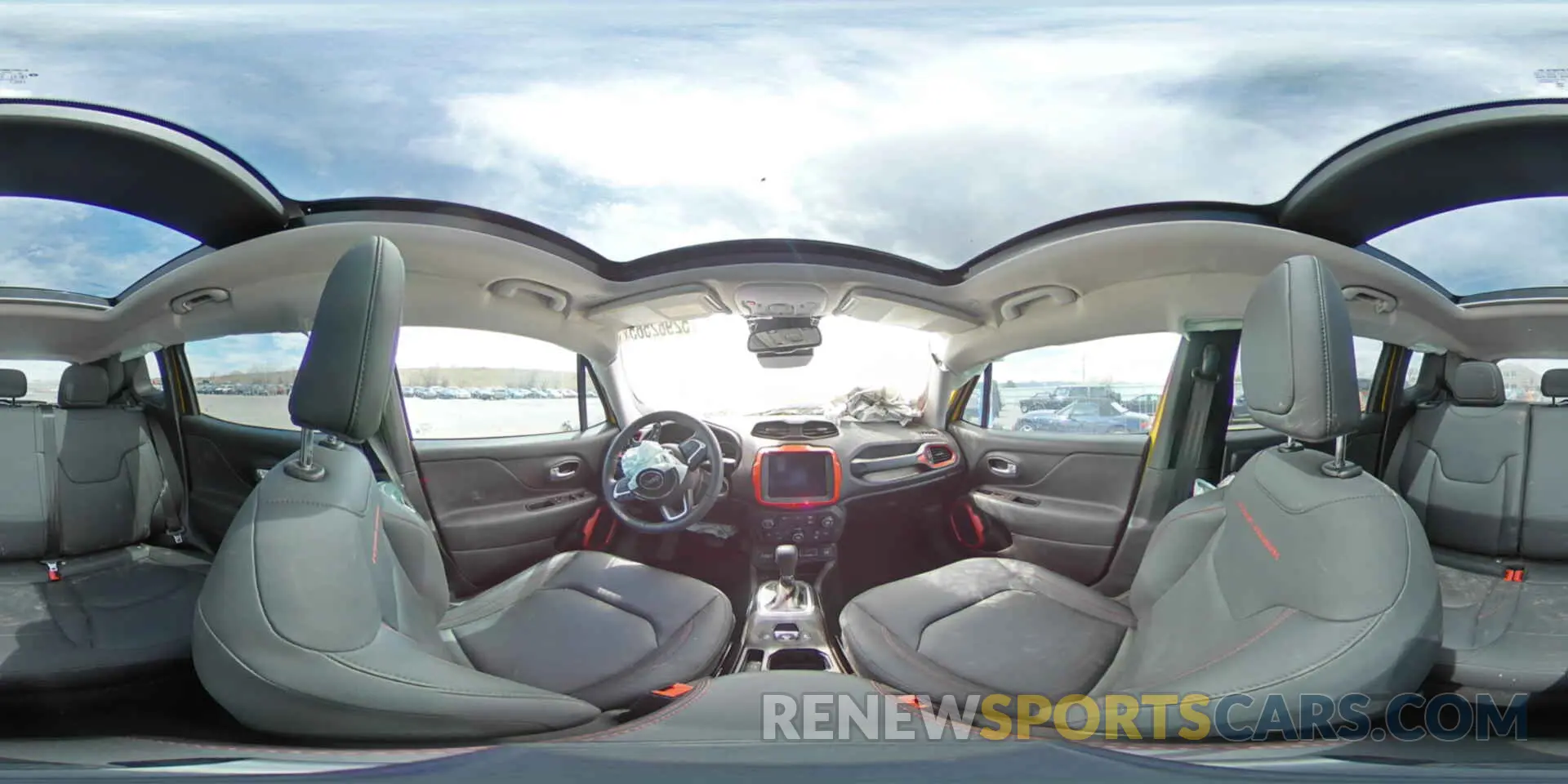 15 Photograph of a damaged car ZACNJDC1XPPP60047 JEEP RENEGADE 2023