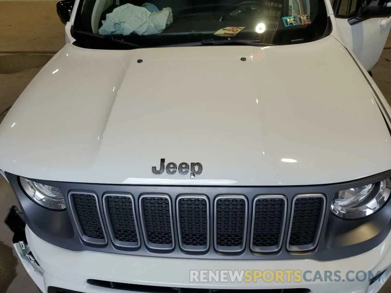 11 Photograph of a damaged car ZACNJDD1XPPP37625 JEEP RENEGADE 2023