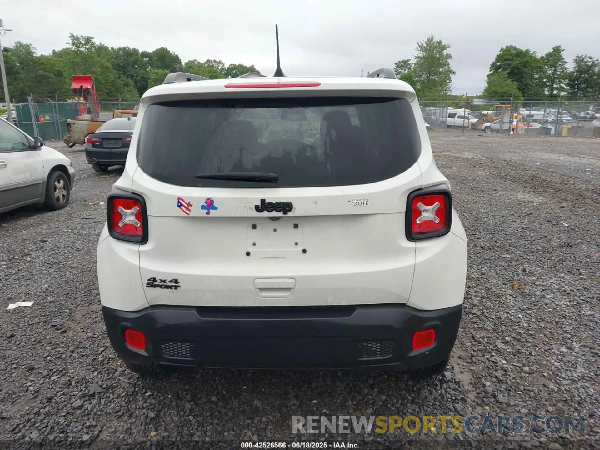 16 Photograph of a damaged car ZACNJDE12PPP33499 JEEP RENEGADE 2023