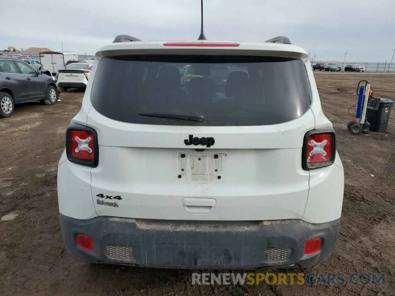 6 Photograph of a damaged car ZACNJDE14NPN77866 JEEP RENEGADE A 2022