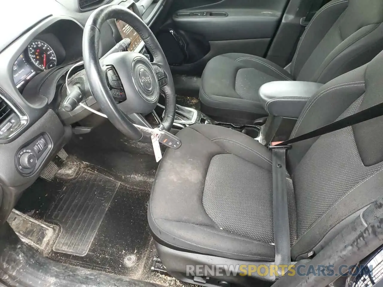 7 Photograph of a damaged car ZACNJDE17NPN57742 JEEP RENEGADE A 2022