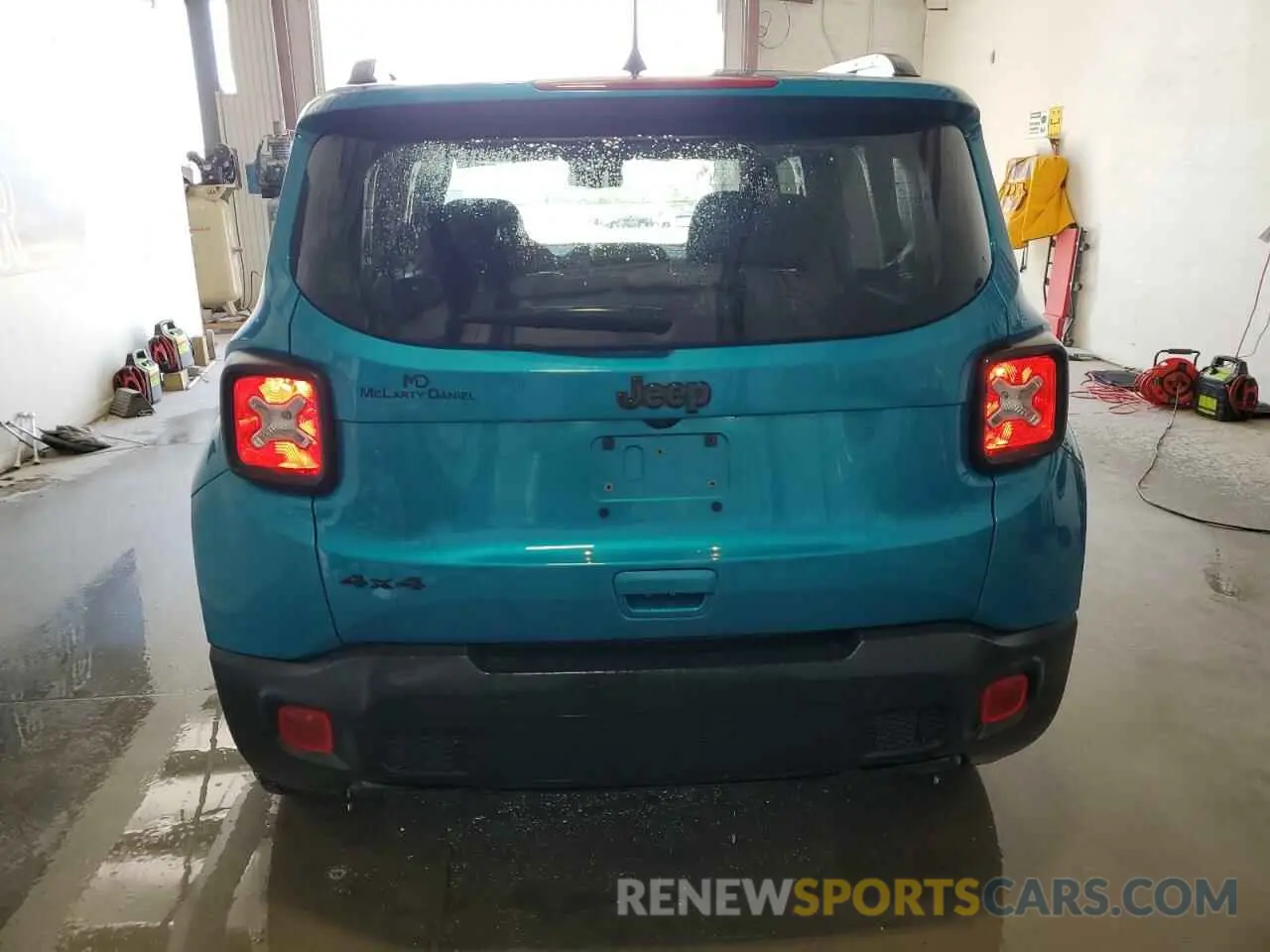 6 Photograph of a damaged car ZACNJDE1XNPN73059 JEEP RENEGADE A 2022