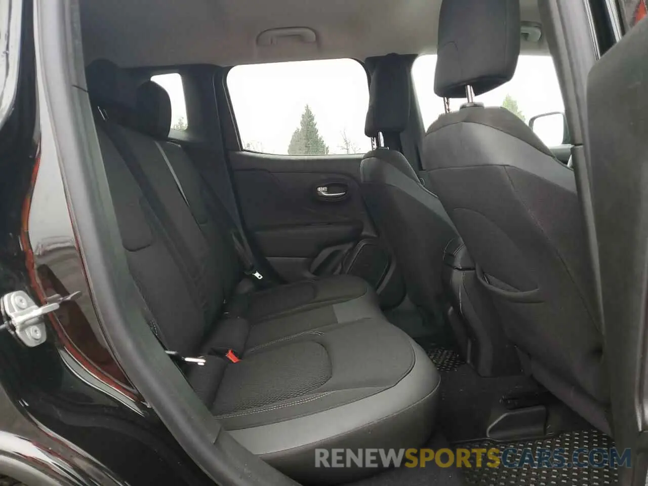 11 Photograph of a damaged car ZACNJDE10PPP35395 JEEP RENEGADE A 2023