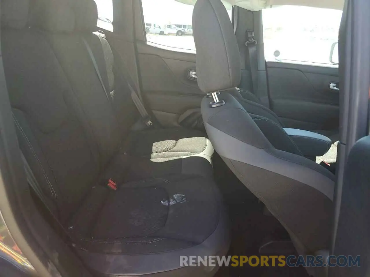 11 Photograph of a damaged car ZACNJDE17PPP31232 JEEP RENEGADE A 2023