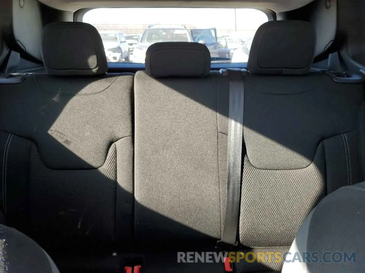 10 Photograph of a damaged car ZACNJDE17PPP42540 JEEP RENEGADE A 2023