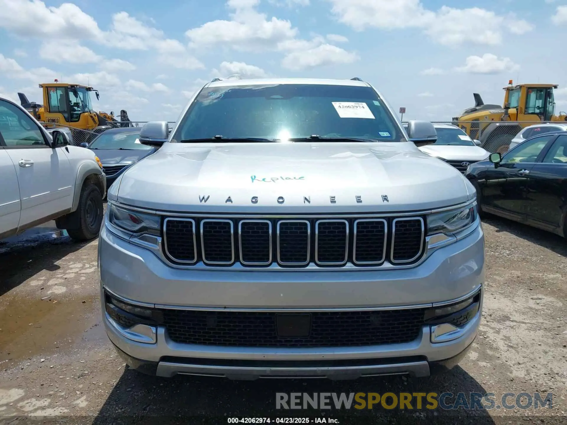 12 Photograph of a damaged car 1C4SJUDT4NS118002 JEEP WAGONEER 2022