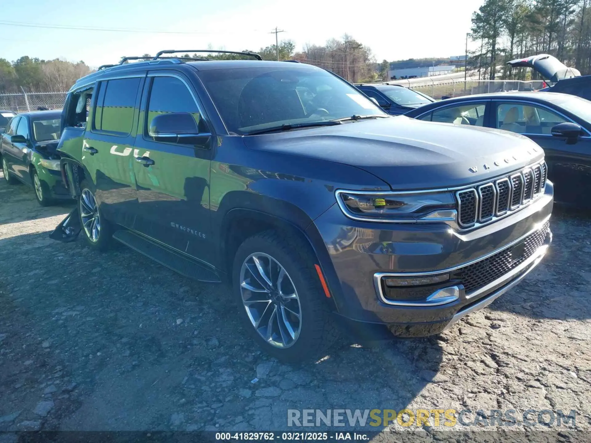 1 Photograph of a damaged car 1C4SJVBT0NS211883 JEEP WAGONEER 2022