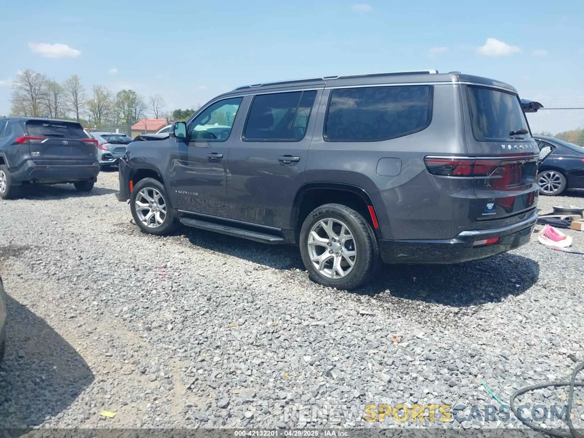 3 Photograph of a damaged car 1C4SJVBT2NS166476 JEEP WAGONEER 2022
