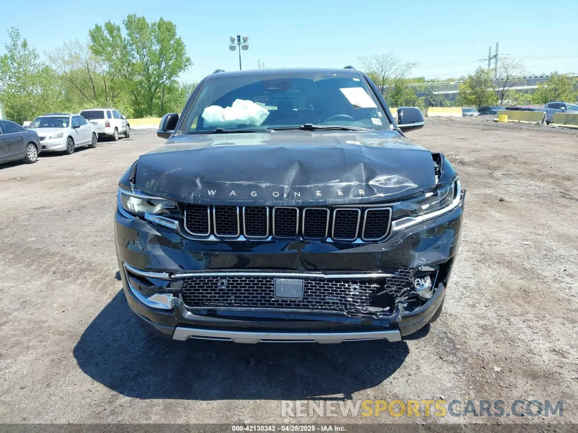 6 Photograph of a damaged car 1C4SJVBT4NS128926 JEEP WAGONEER 2022